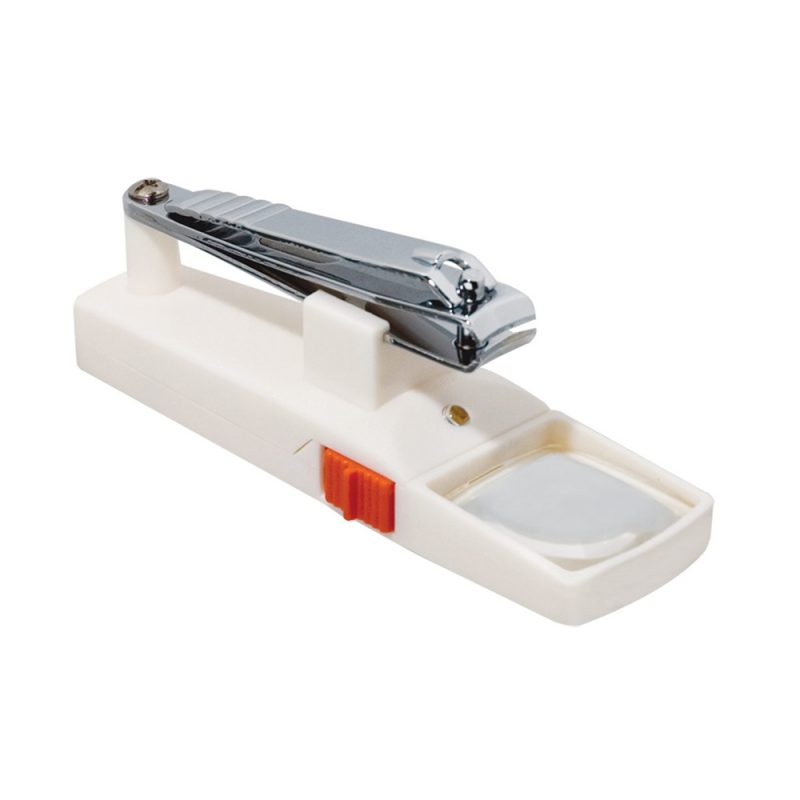 lighted-nail-clipper-with-magnifiers